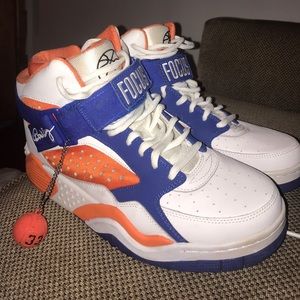 Patrick Ewing 33 hi’s ‘New York Knicks’